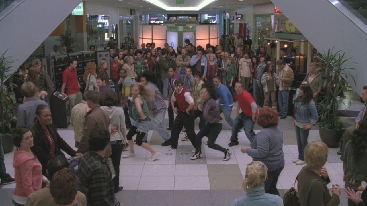Glee119-00717.jpg