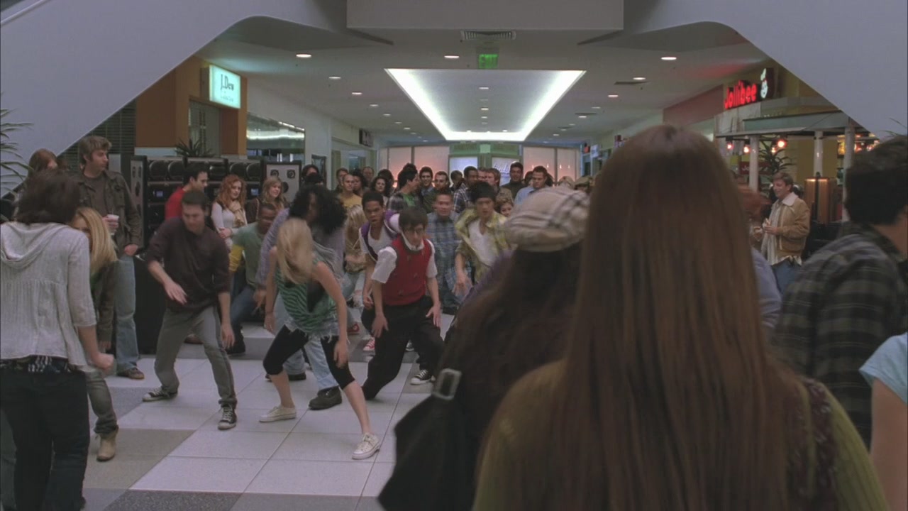 Glee119-00721.jpg