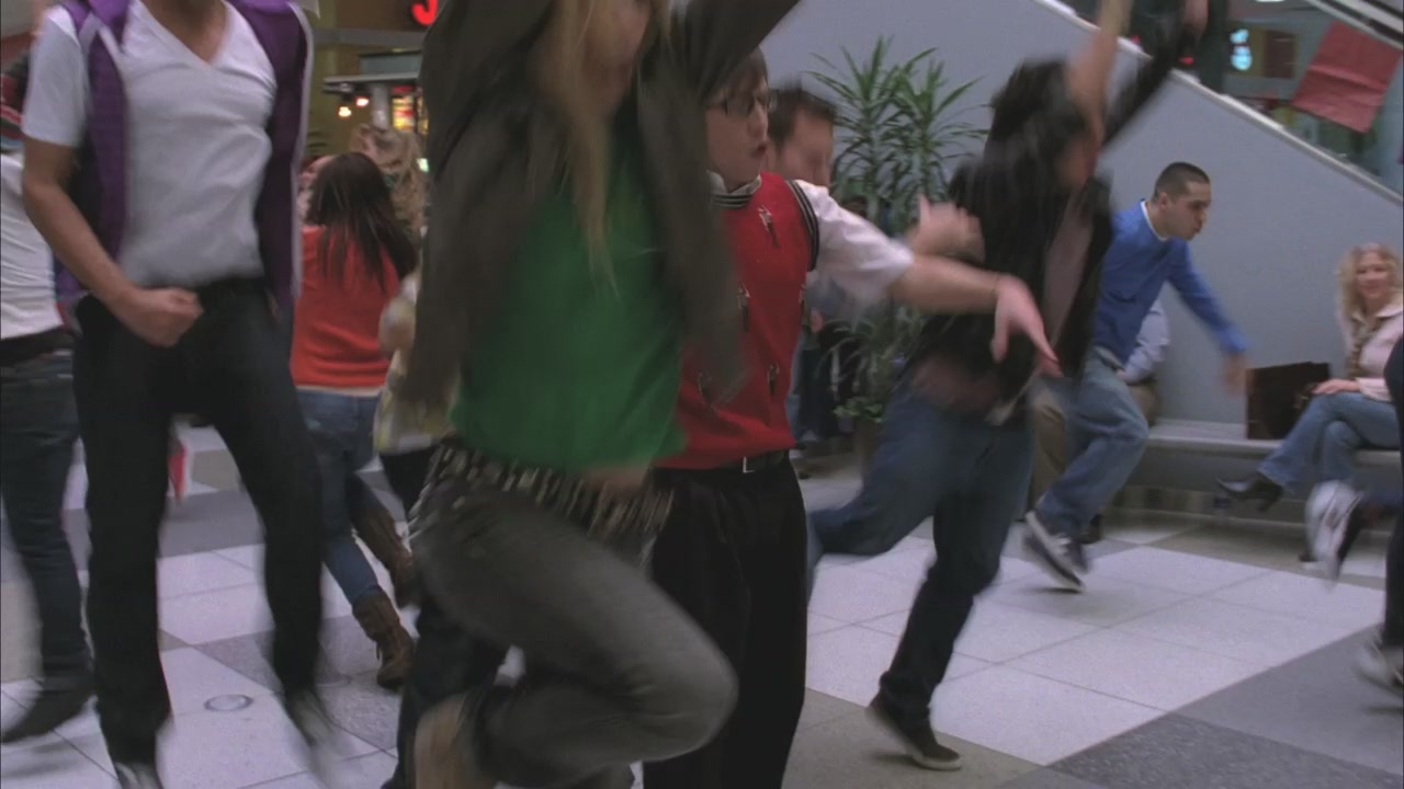 Glee119-00737.jpg