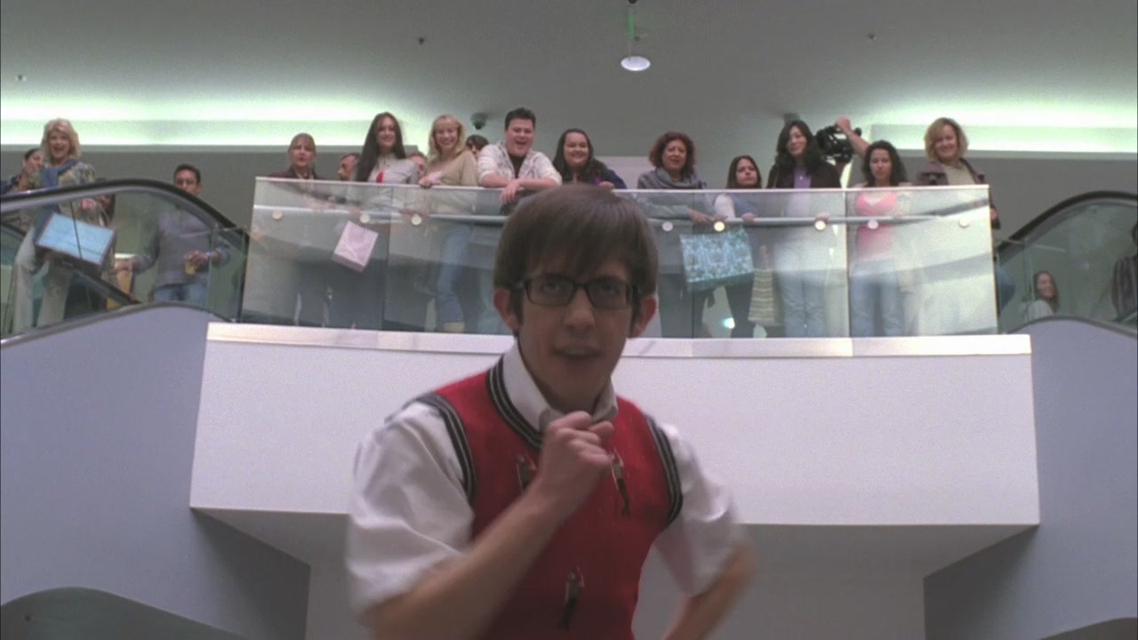 Glee119-00770.jpg