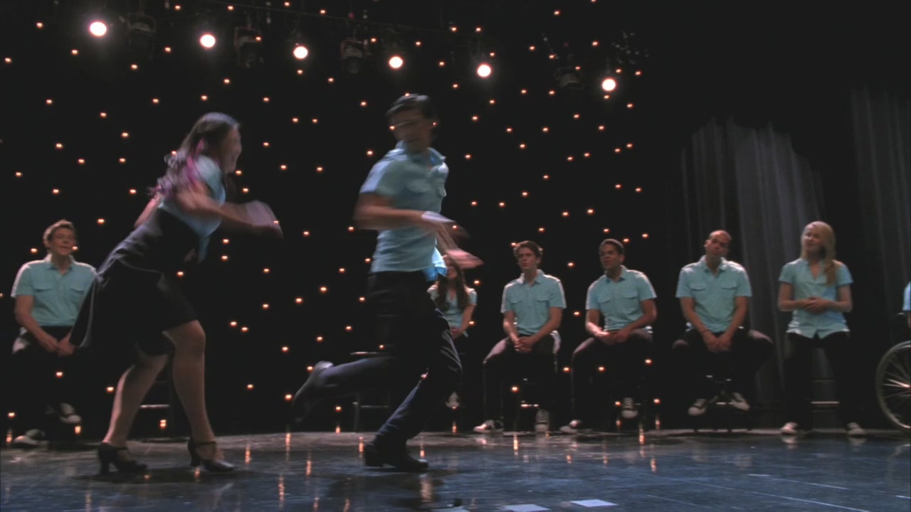 Glee119-01261.jpg