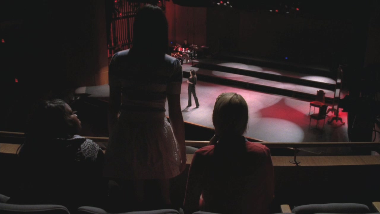 Glee120-00210.jpg