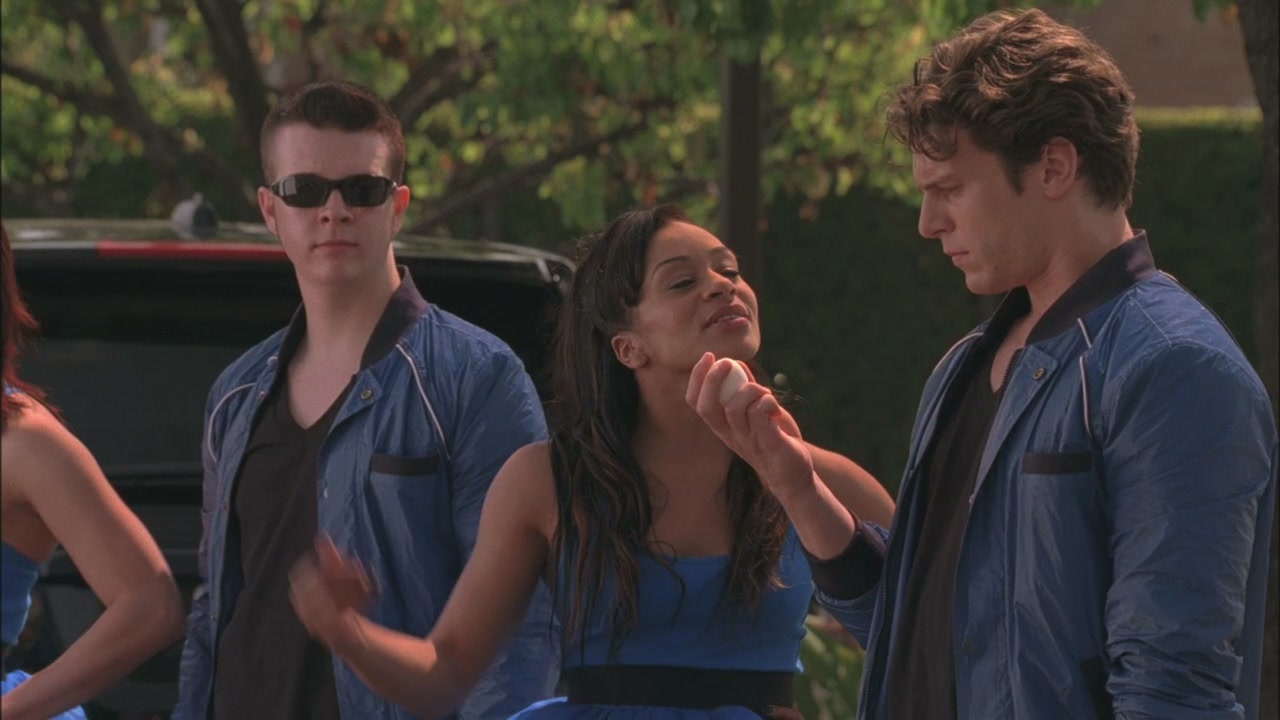 Glee121-01012.jpg