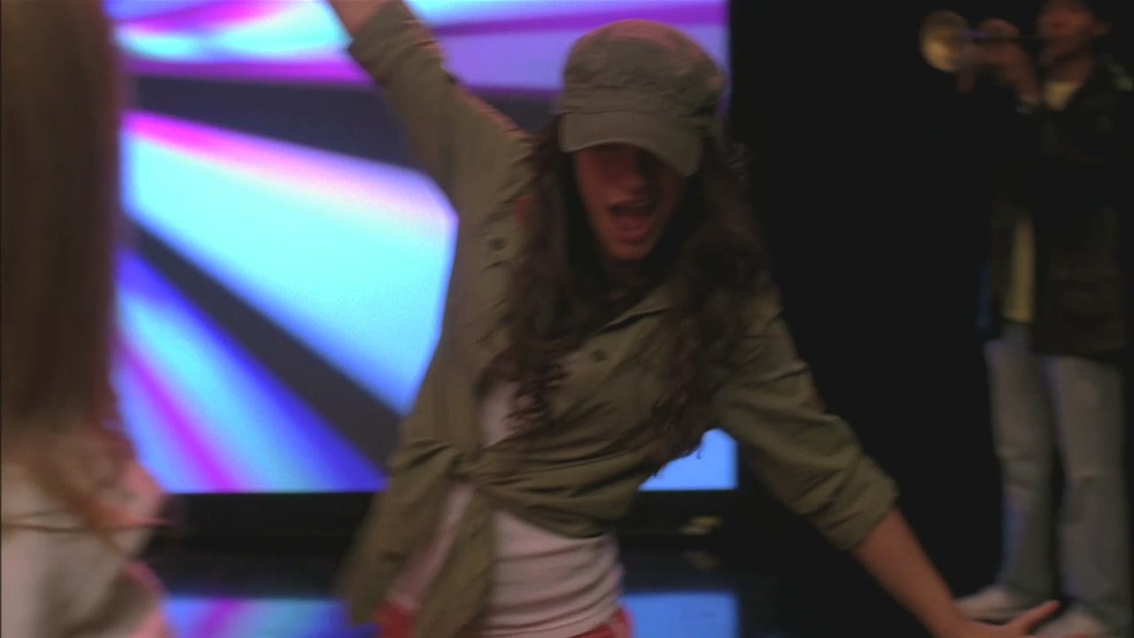 Glee121-01172.jpg