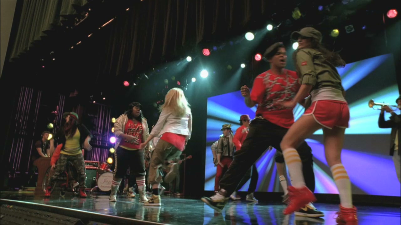 Glee121-01174.jpg
