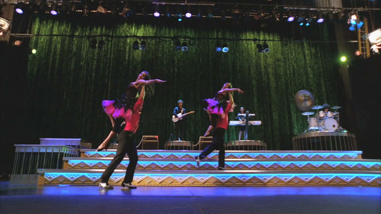 Glee122-00614.jpg