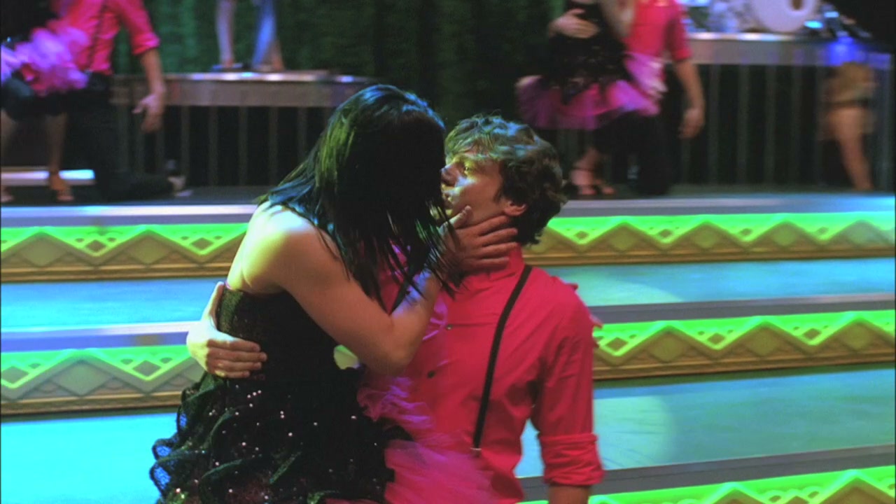 Glee122-00621.jpg