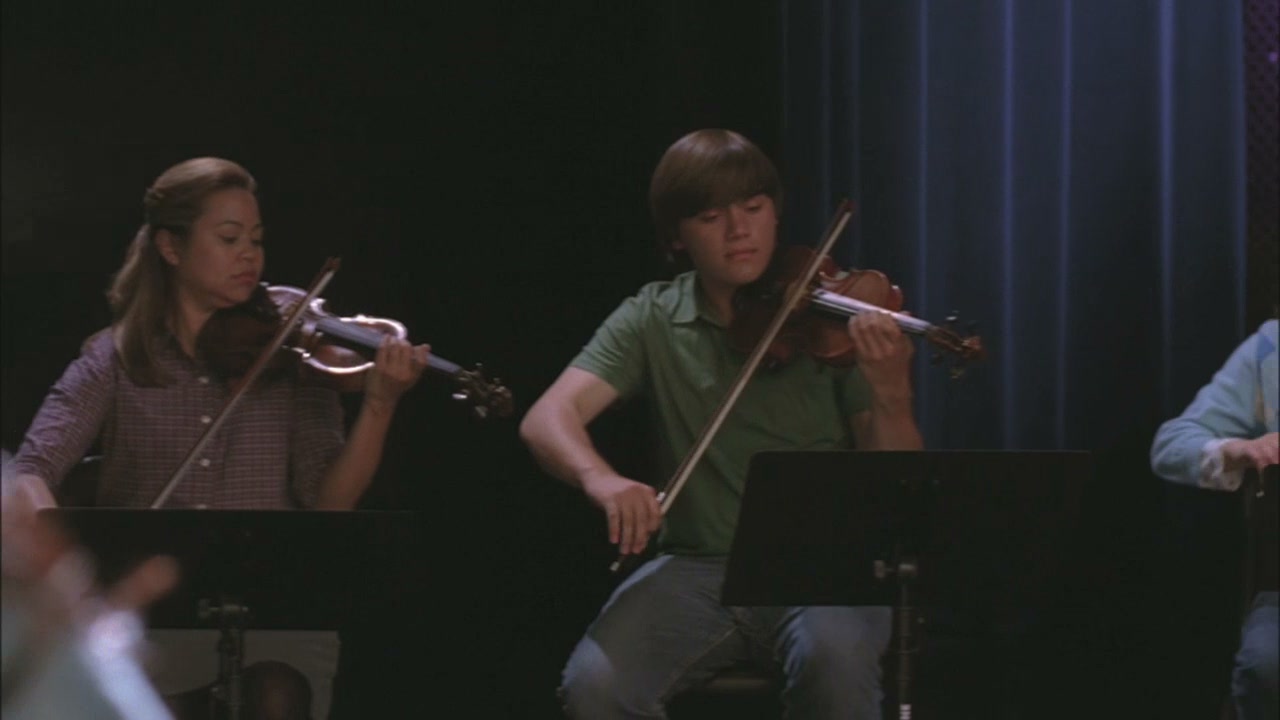 Glee122-01001.jpg