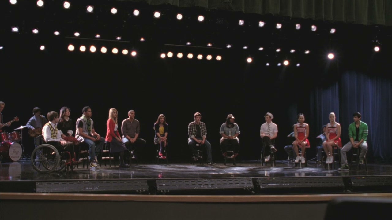 Glee122-01015.jpg