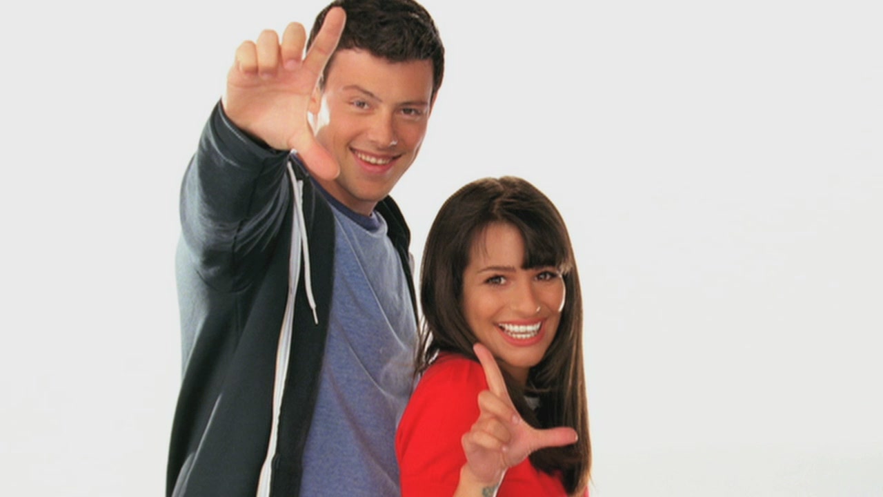 Glee201-00000.jpg