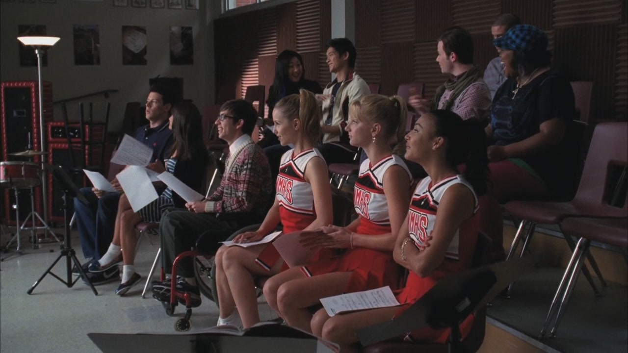Glee202-00034.jpg