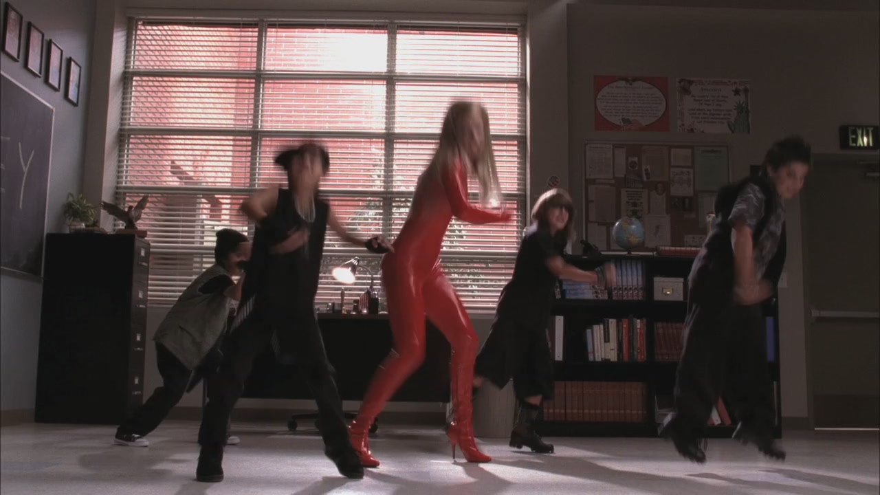 Glee202-00232.jpg