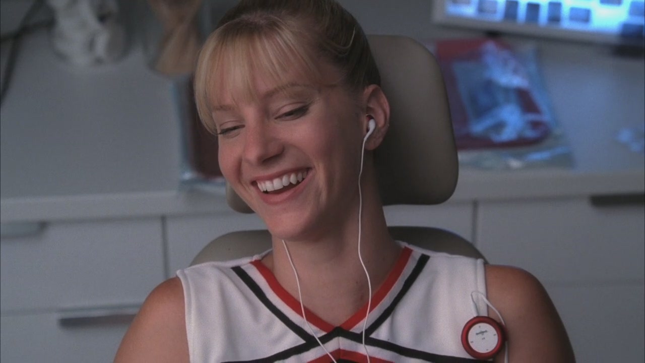 Glee202-00388.jpg