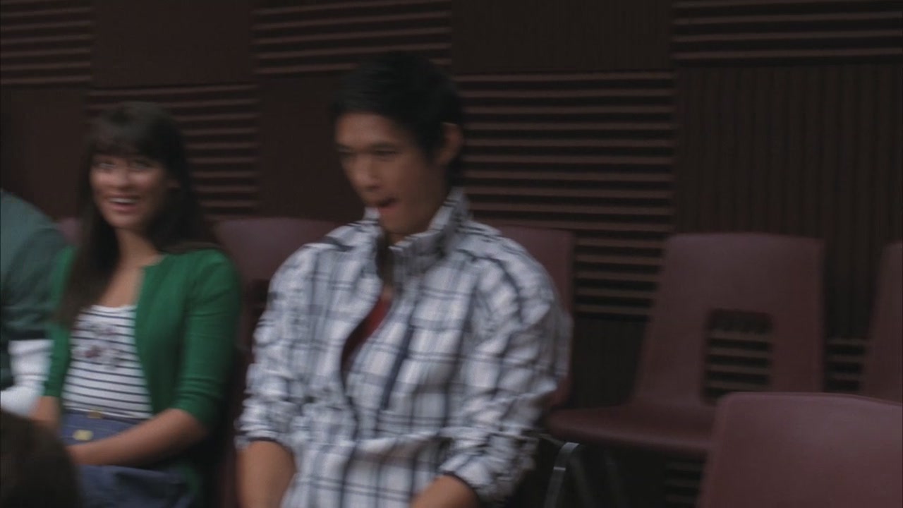 Glee202-00422.jpg