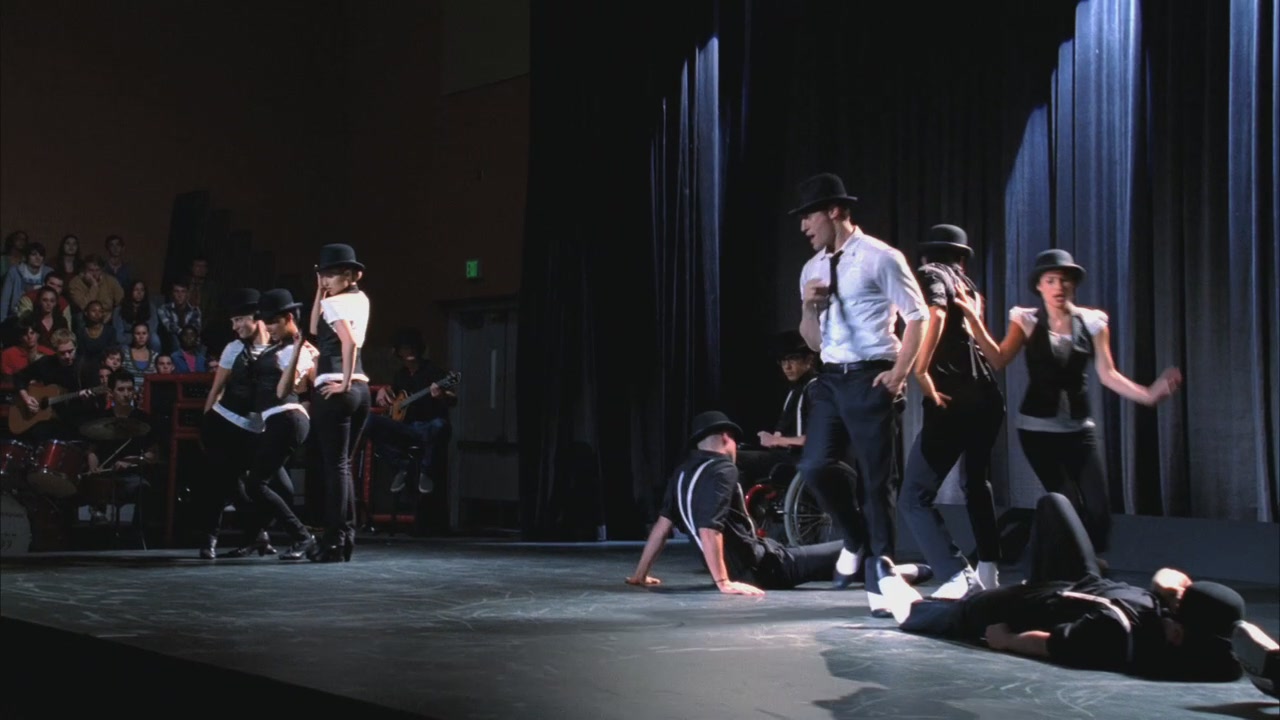 Glee202-00980.jpg