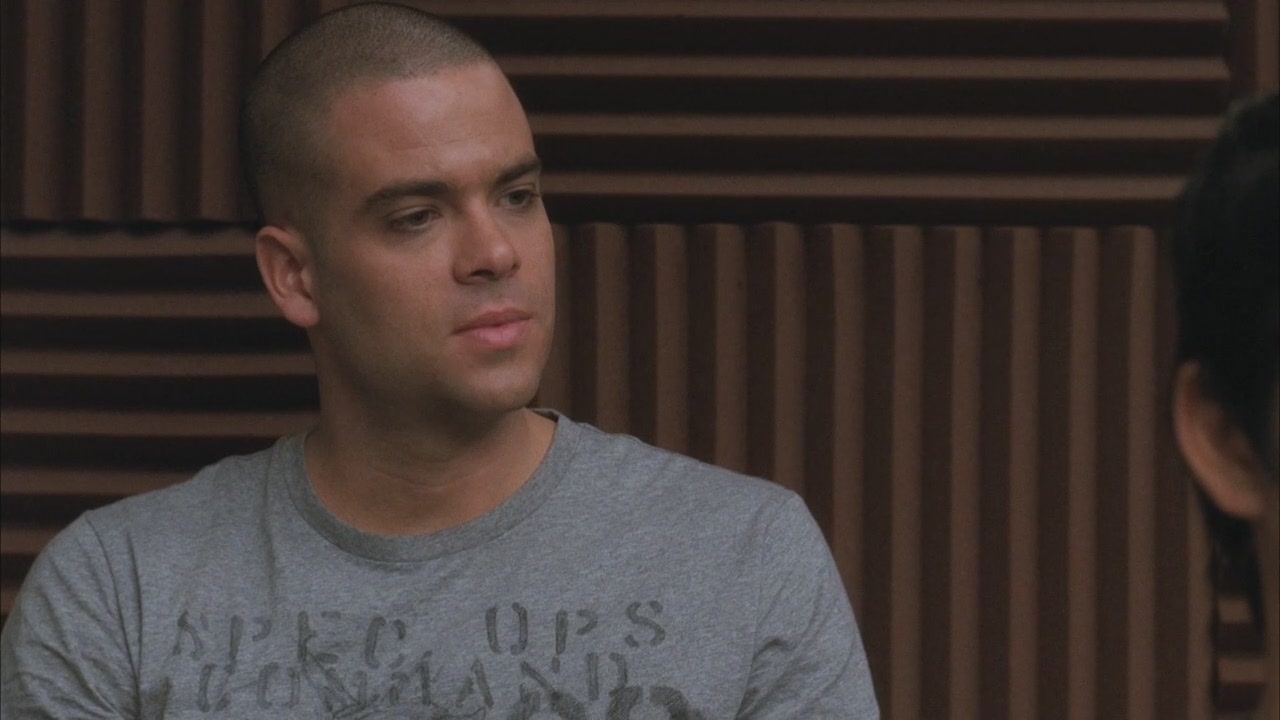 Glee203-00124.jpg