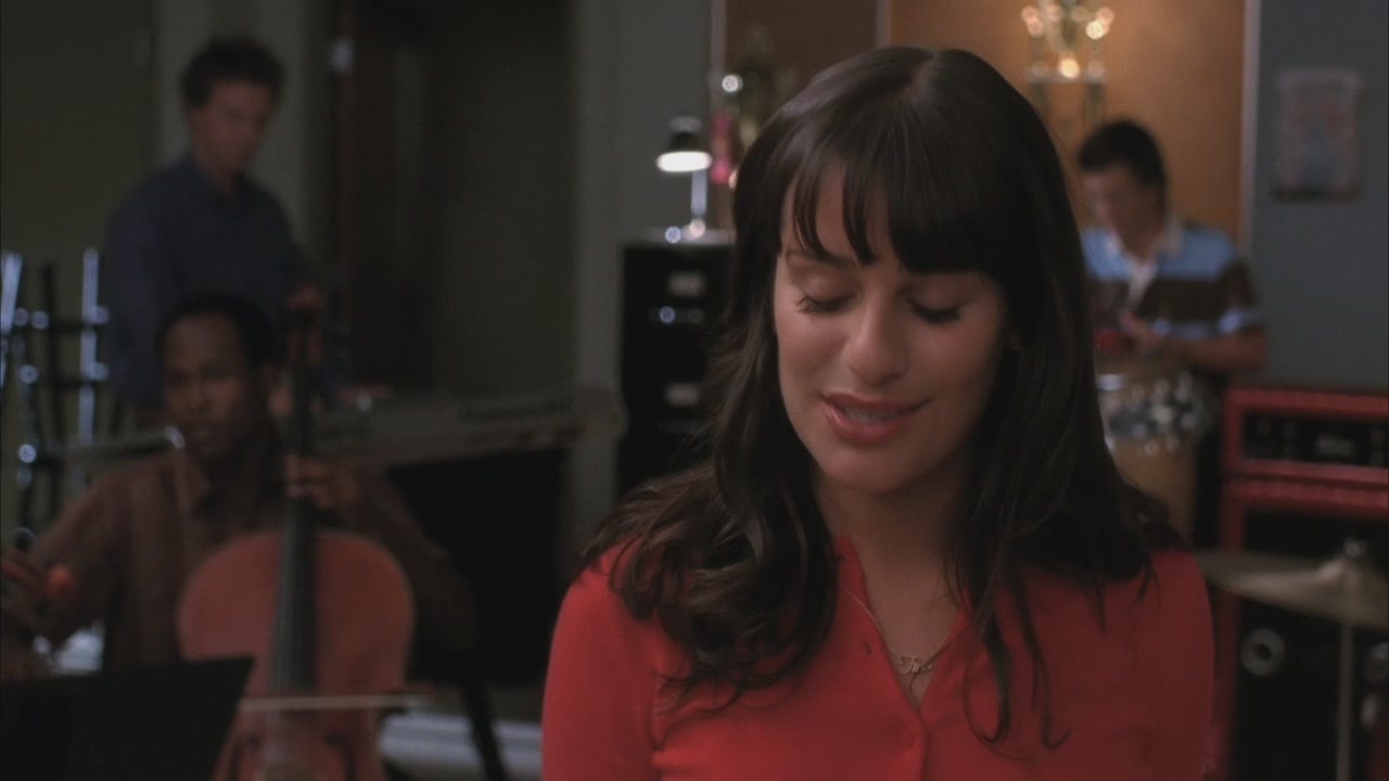 Glee204-00200.jpg