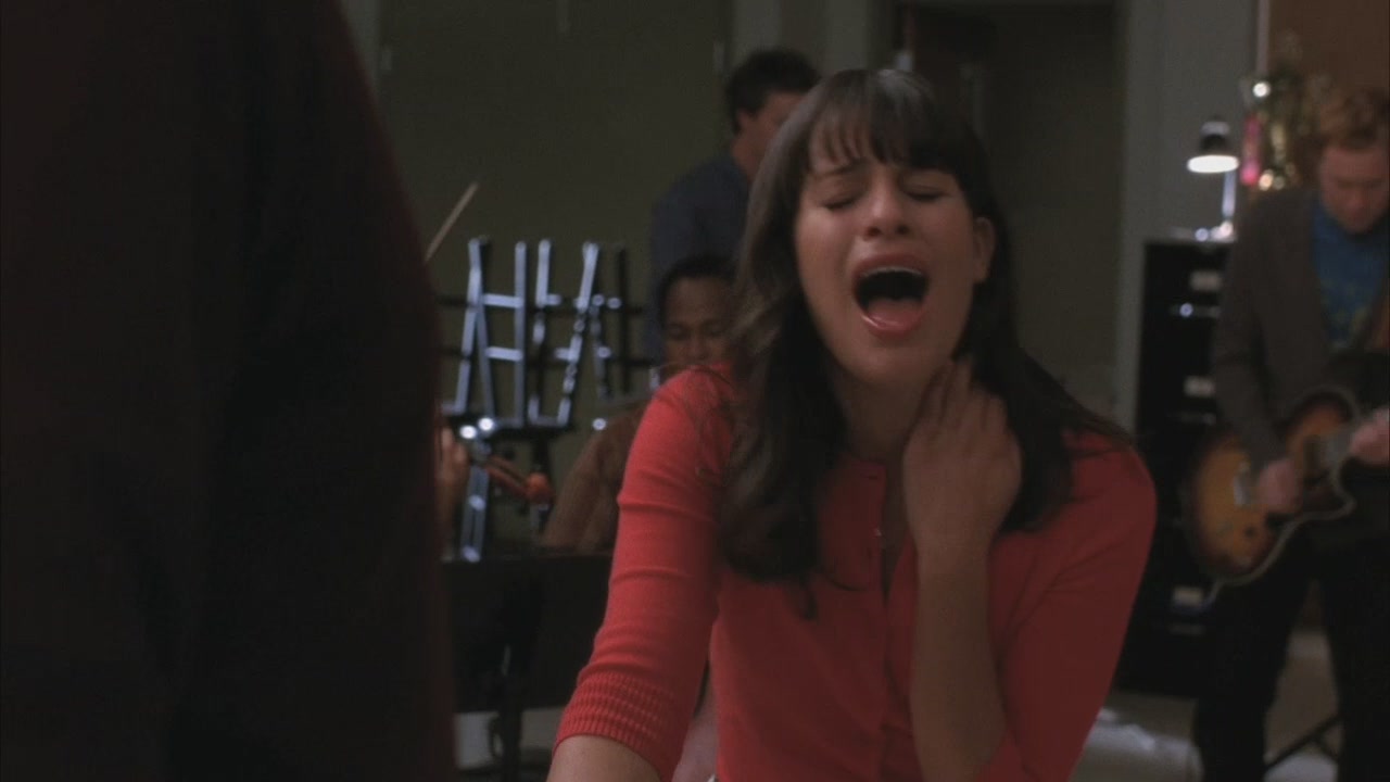 Glee204-00204.jpg