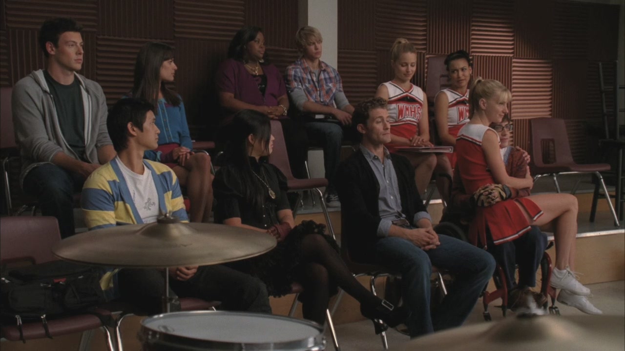 Glee204-00600.jpg