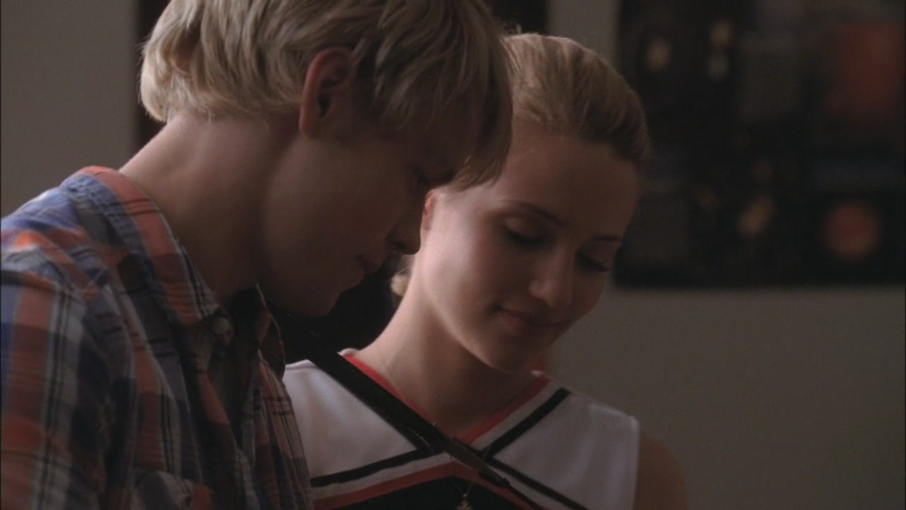 Glee204-00720.jpg