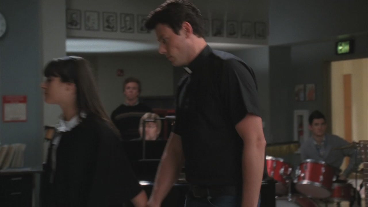 Glee204-00973.jpg