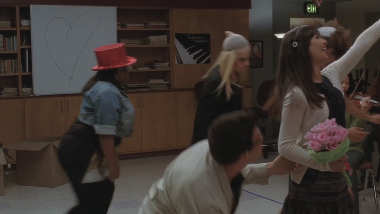 Glee205-00381.jpg