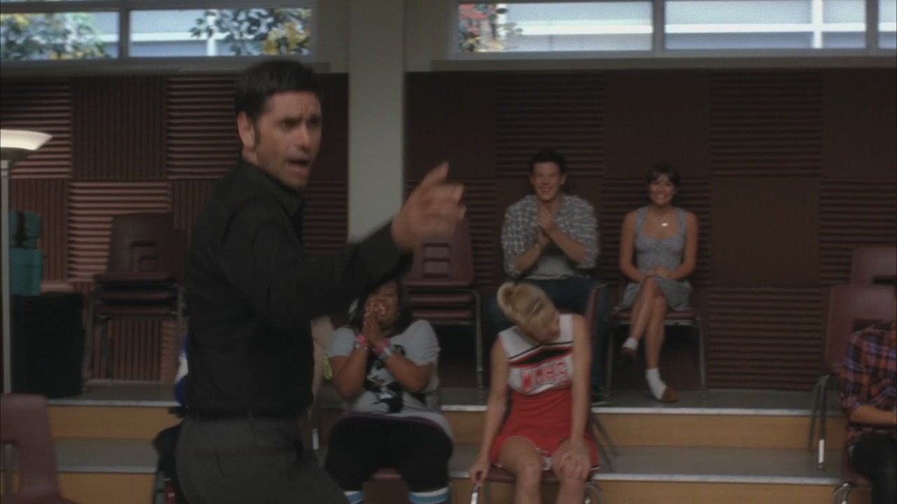 Glee205-00563.jpg