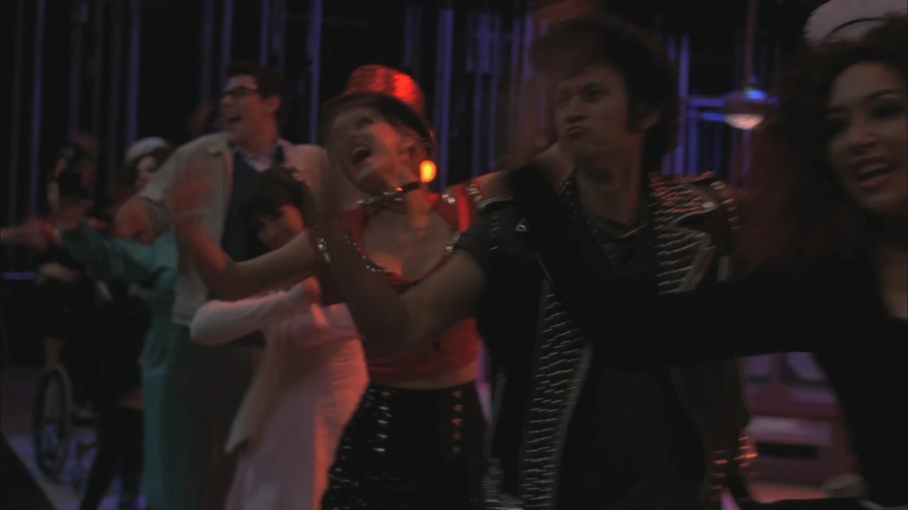 Glee205-01244.jpg