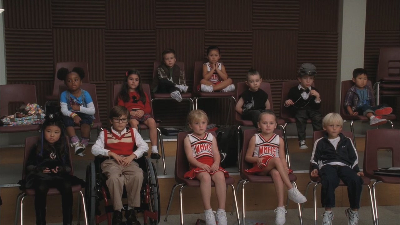 Glee207-00066.jpg