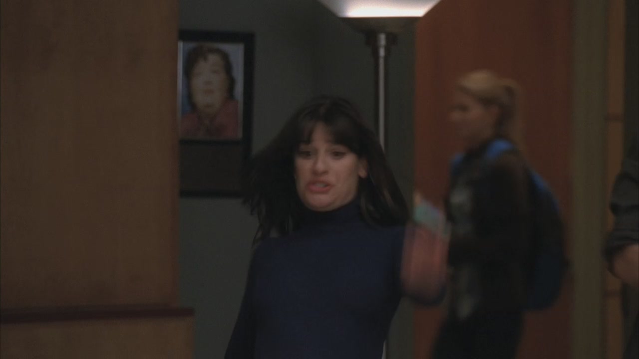 Glee207-00208.jpg