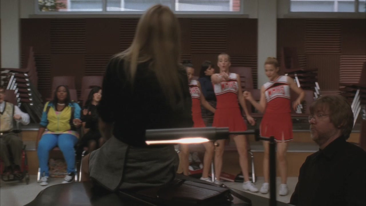 Glee207-00293.jpg