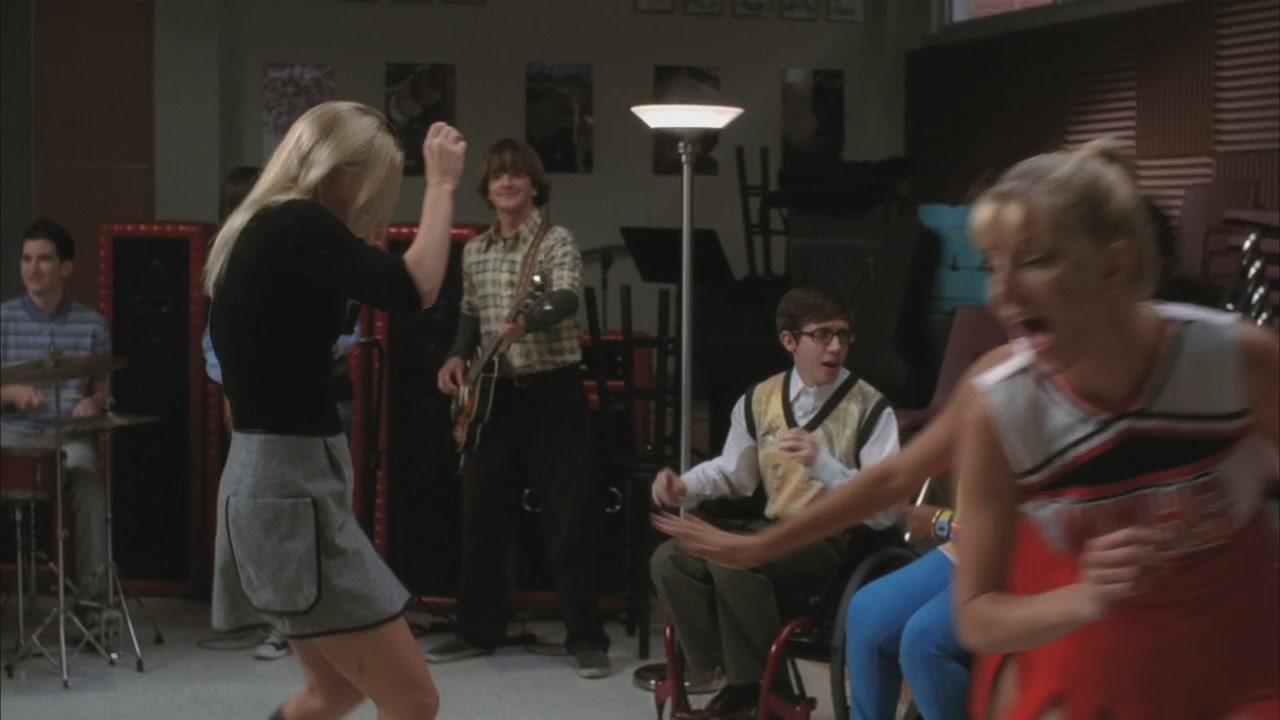 Glee207-00300.jpg