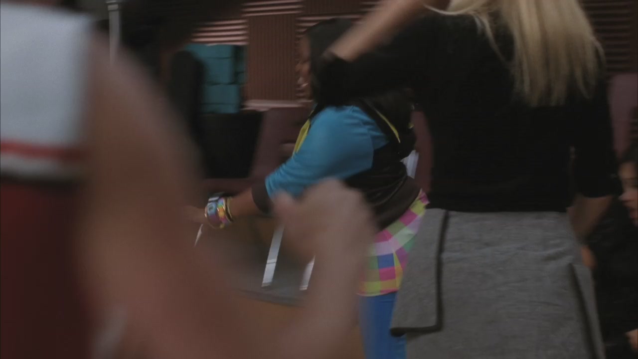 Glee207-00307.jpg
