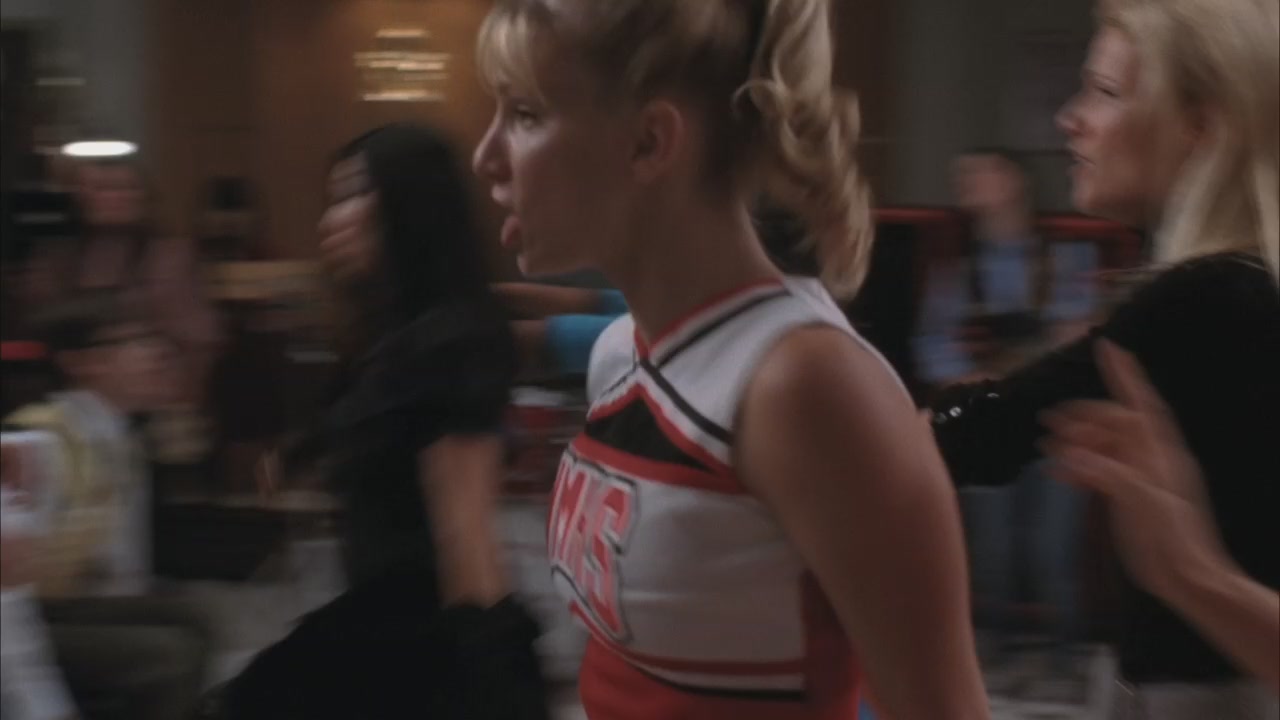 Glee207-00328.jpg