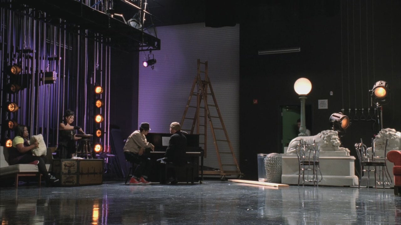 Glee207-00383.jpg