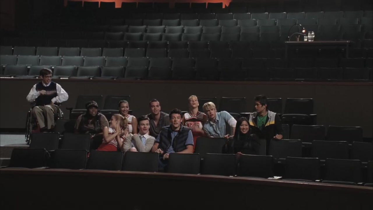 Glee207-00728.jpg