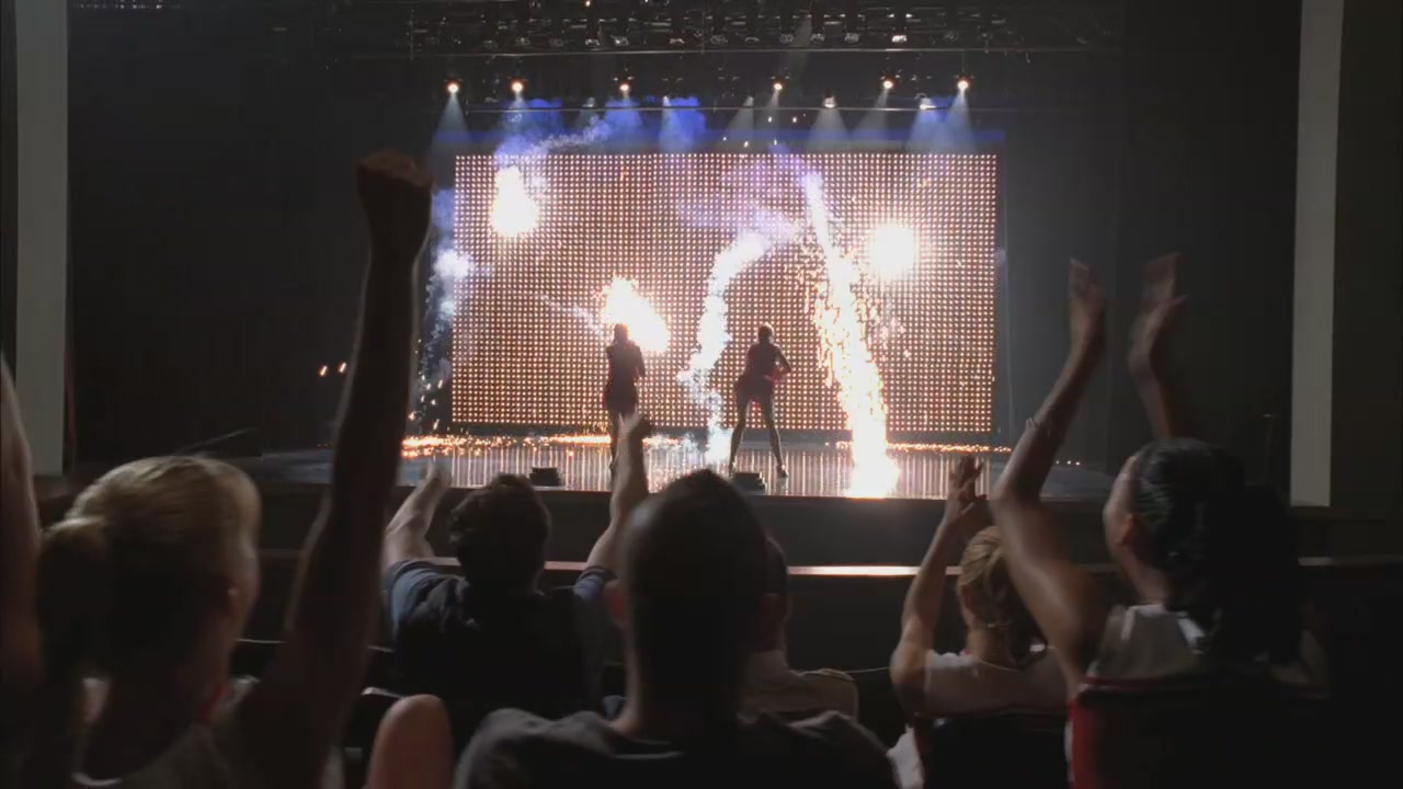 Glee207-00736.jpg