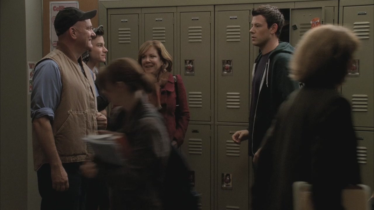 Glee208-00005.jpg