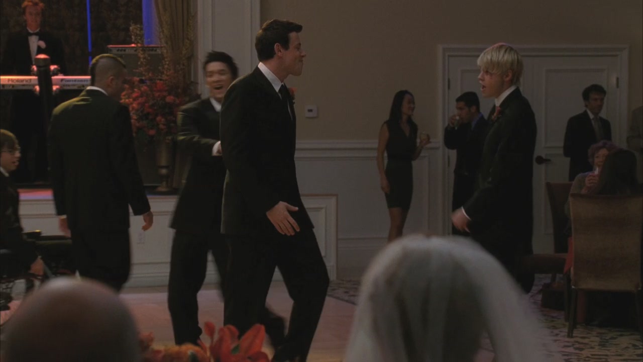 Glee208-00965.jpg
