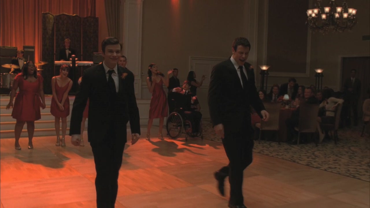 Glee208-01010.jpg