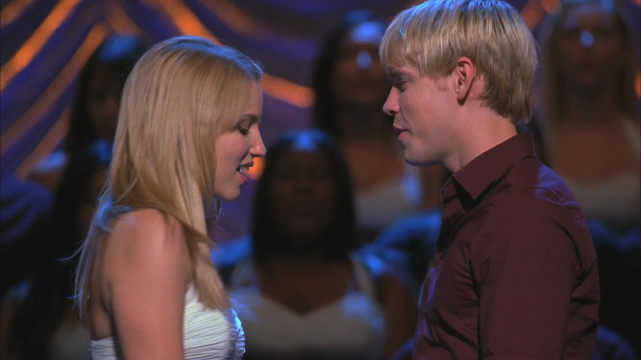 Glee209-00937.jpg