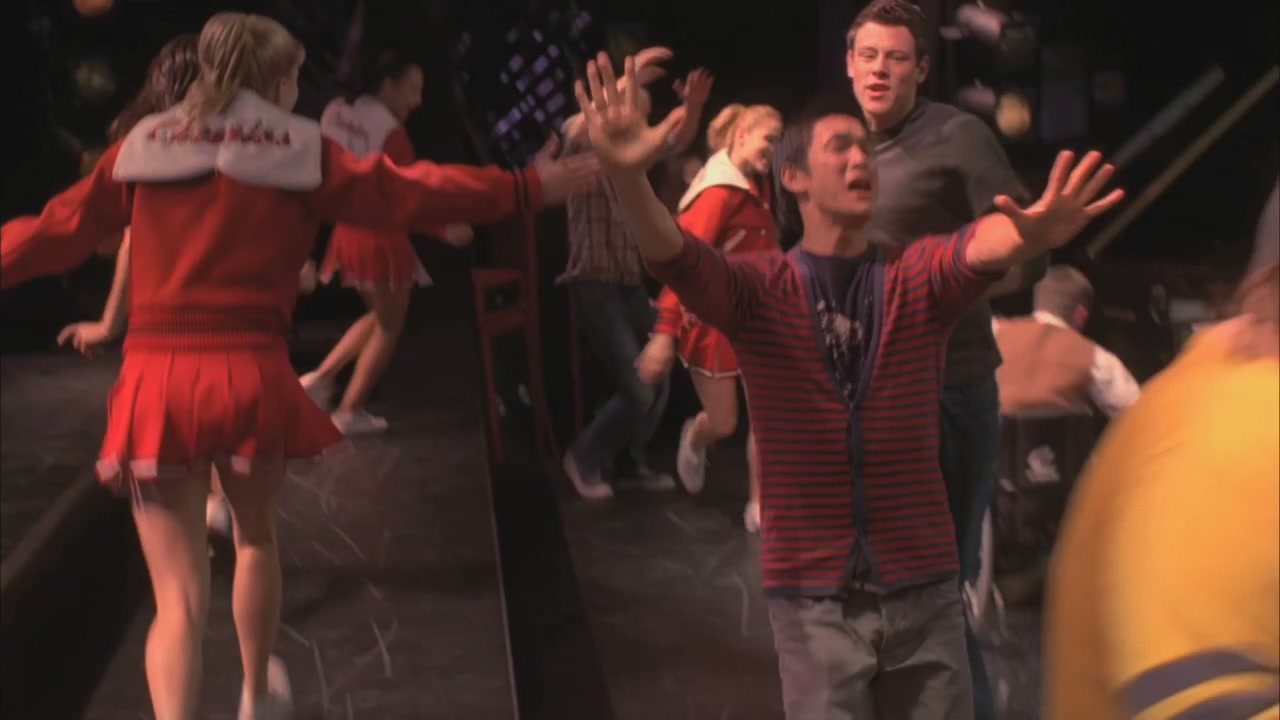 Glee209-01234.jpg