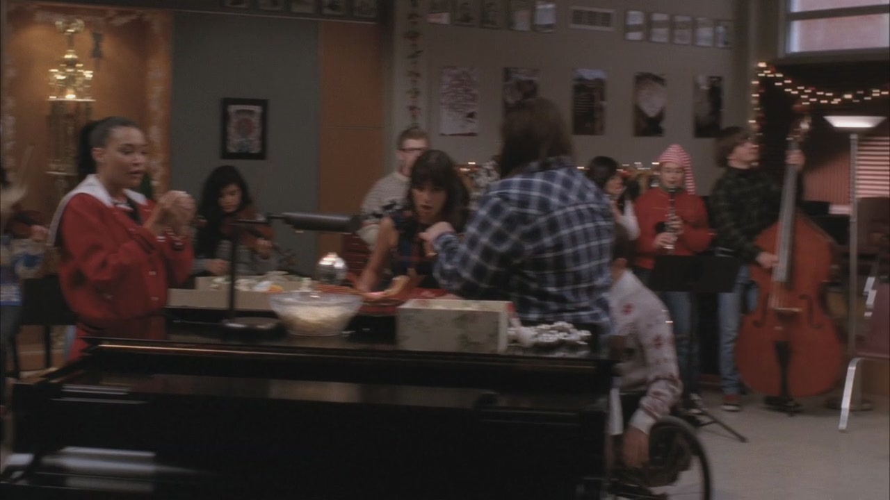 Glee210-00083.jpg