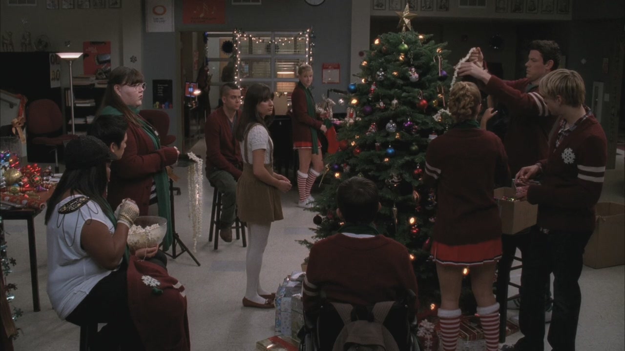 Glee210-00188.jpg
