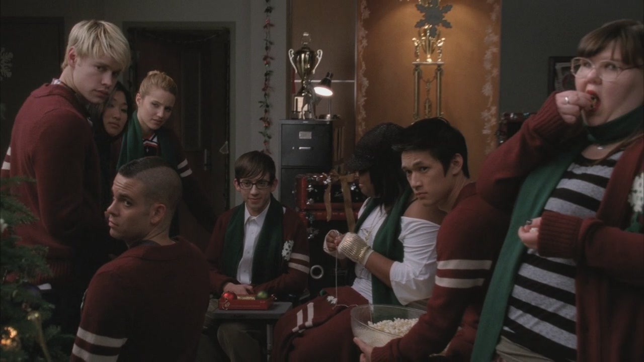 Glee210-00210.jpg