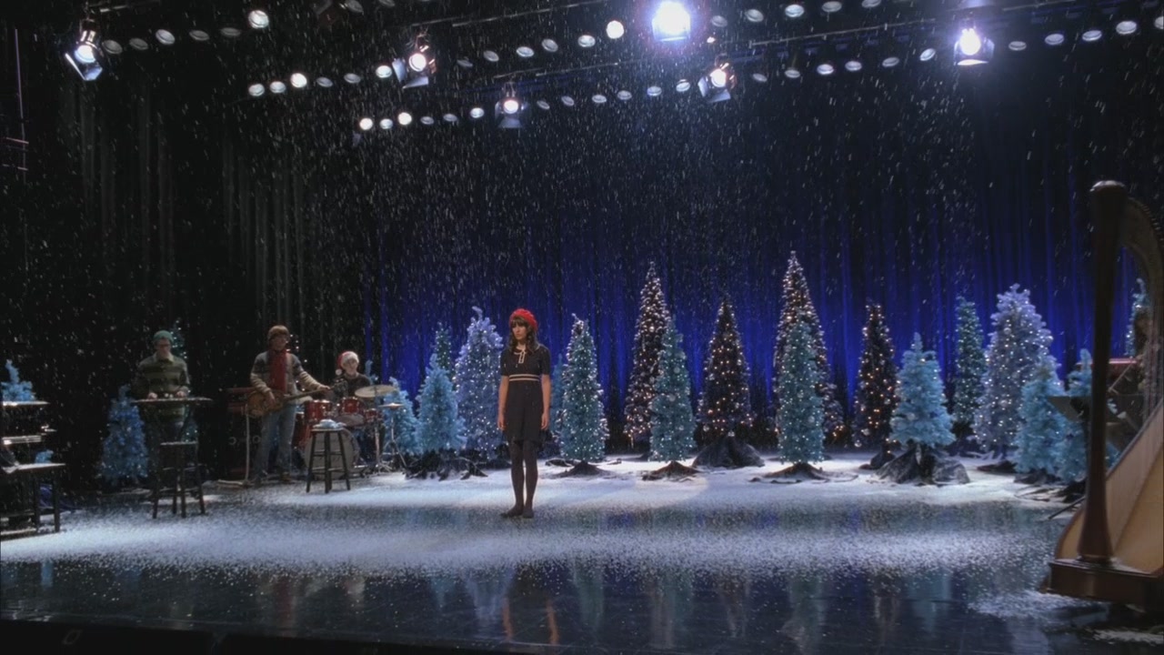 Glee210-00369.jpg