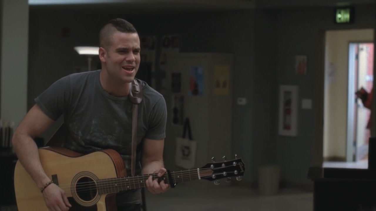 Glee211-0305.jpg