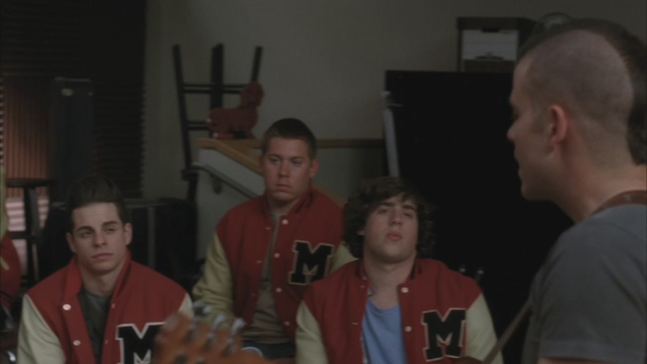 Glee211-0311.jpg