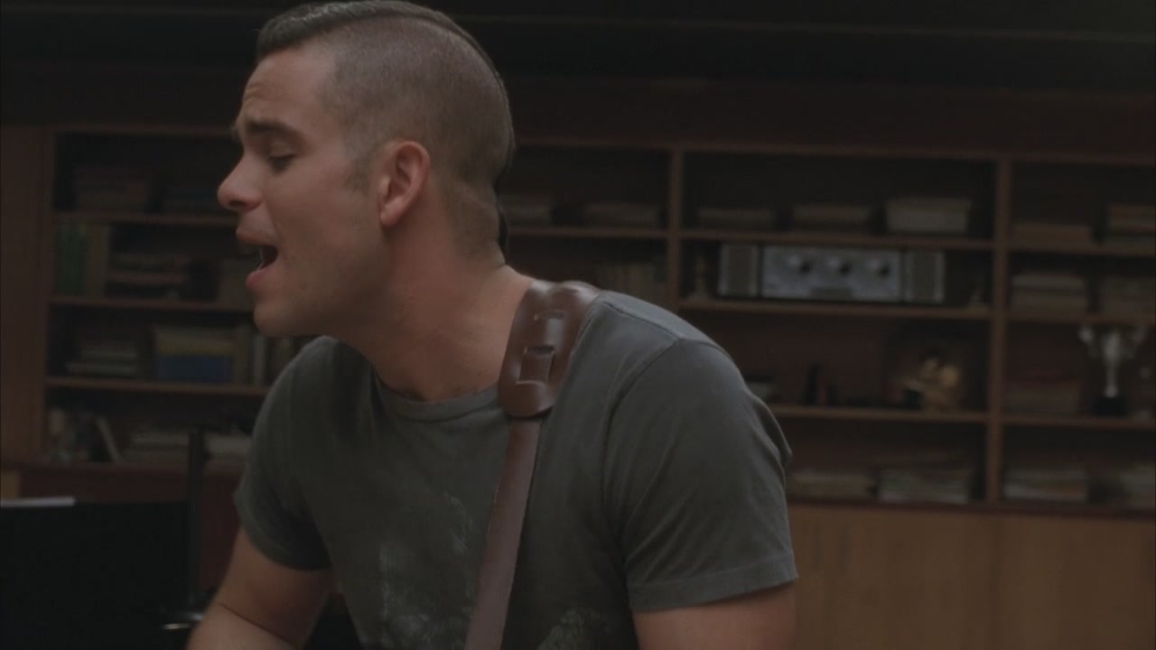 Glee211-0323.jpg