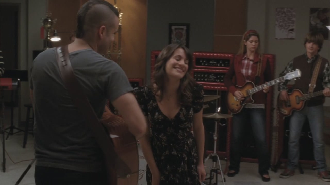Glee211-0333.jpg
